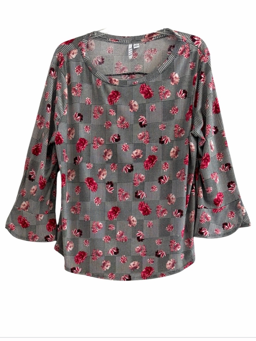 Elle Floral Plaid Bell Sleeve Knit High Low Pleated Center Back Scoop Neck Top L